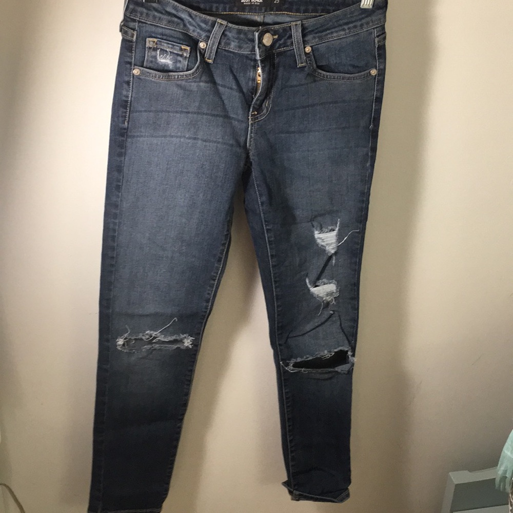 Medium wash ripped jeans